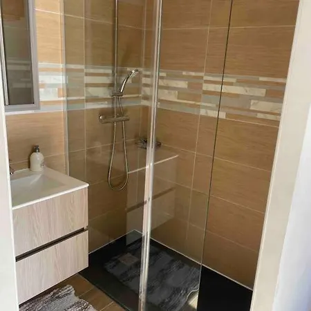 Apartment Proche Coty *